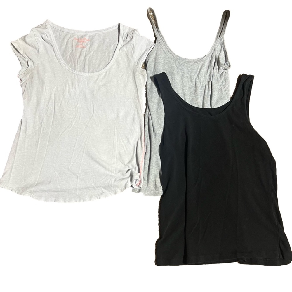 Tank and T-shirt Lot American Eagle OP cute fashion cheap white black grey